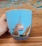 Douwe Egberts mok Rijksmuseum - Willem van de Velde de Jonge, Gebruikt, Keramiek, Ophalen of Verzenden, Overige stijlen