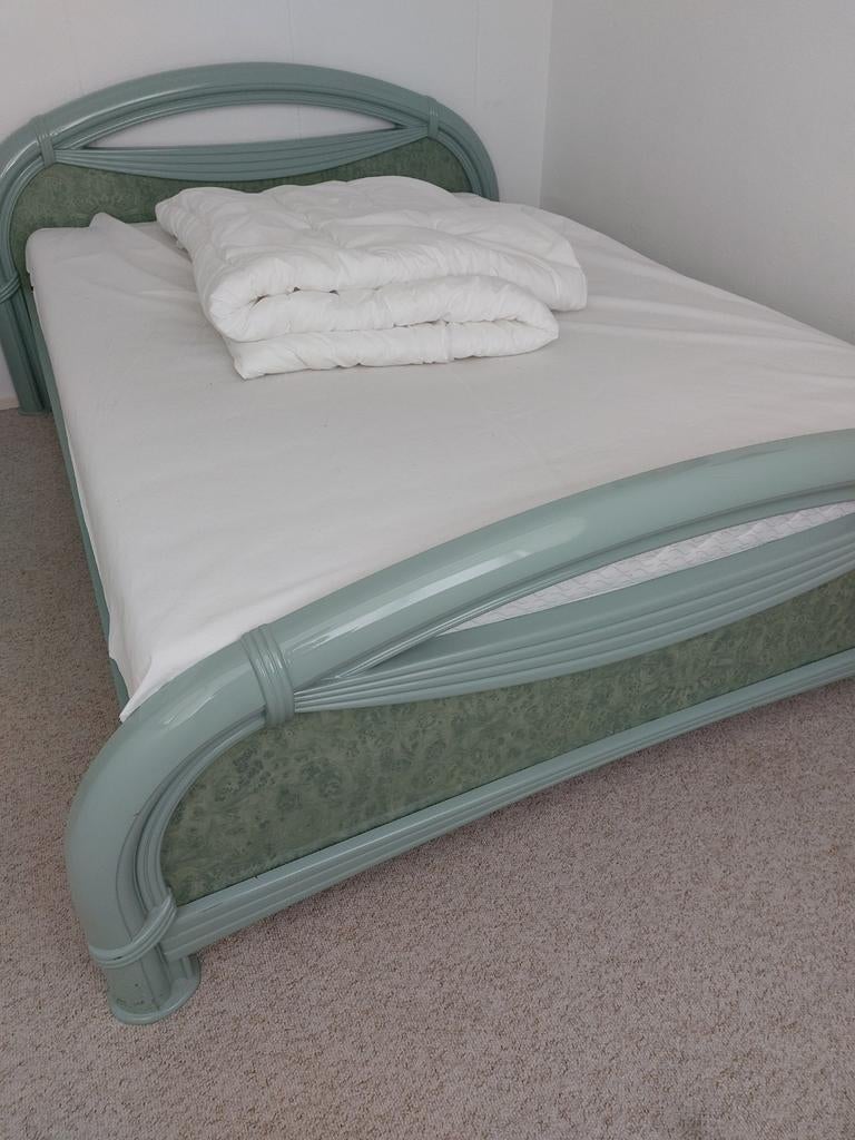 Complete slaapkamer set: bed, ladekast, nachtkastje, spiegel, Ophalen, Gebruikt, Tweepersoons, Klassiek, Groen, Patroon