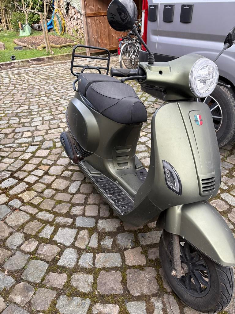 Gts Toscana exclusive, Fietsen en Brommers, Ophalen, Gebruikt, Maximaal 45 km/u, Benzine