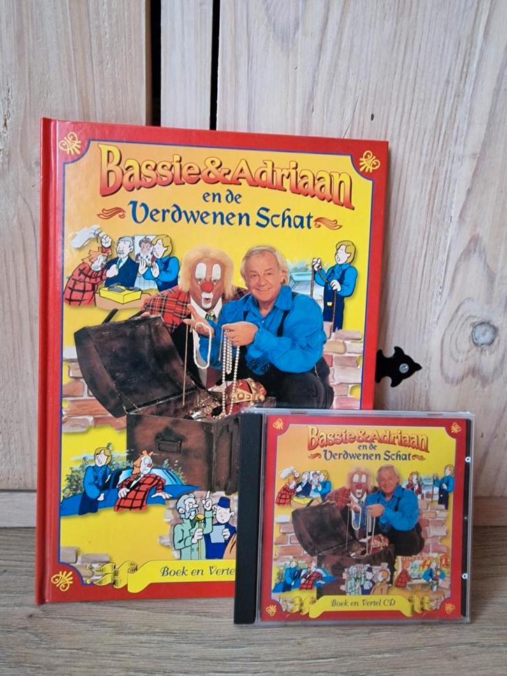 Bassie & Adriaan en de Verdwenen Schat Boek + CD, Boeken, Kinderboeken | Jeugd | onder 10 jaar, Zo goed als nieuw, Fictie algemeen