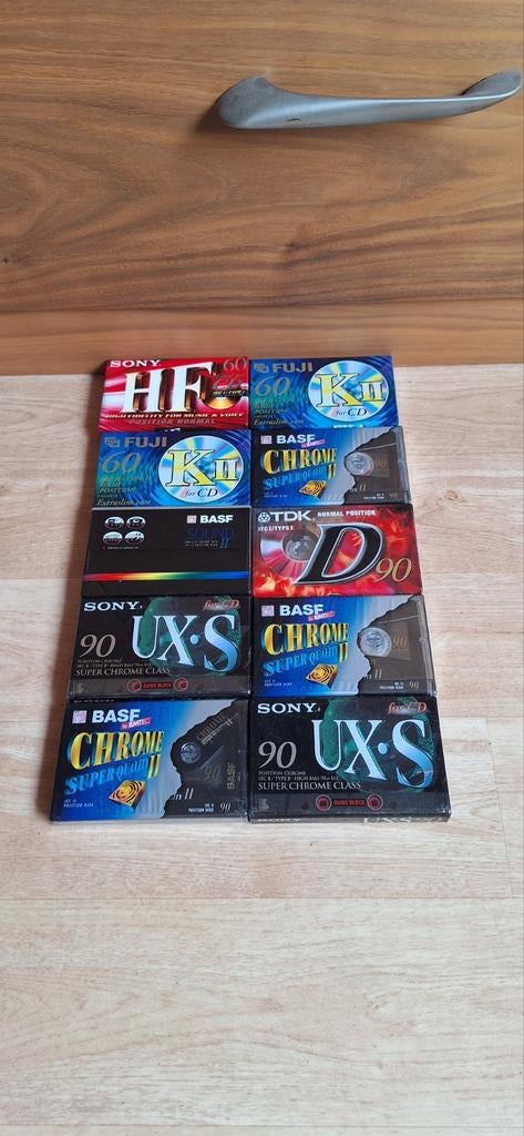 Cassettebandjes 12 x nieuw geseald, Cd's en Dvd's, Cassettebandjes, 2 t/m 25 bandjes, Overige genres, Ophalen of Verzenden, Nieuw in verpakking