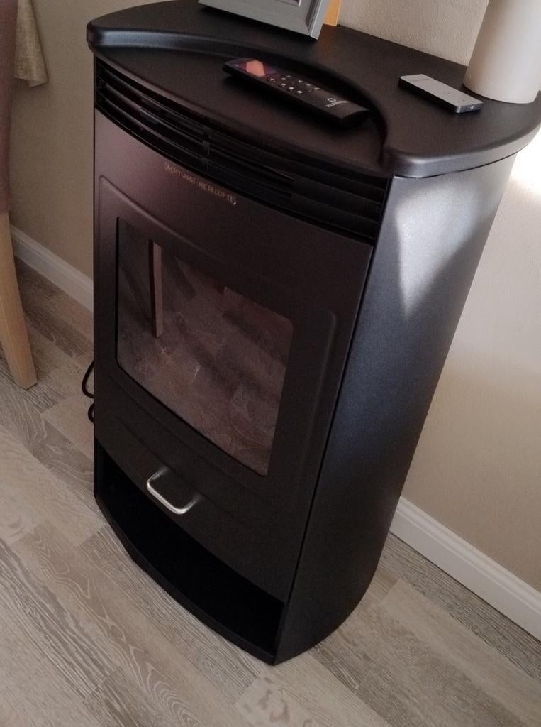 Te koop leuke electrische Haard verwarmd en sier, Ophalen, Zo goed als nieuw, Overige soorten