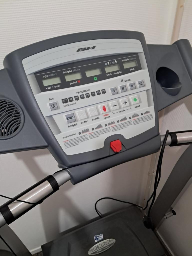 BH Loopband - Perfect voor thuisworkouts, Sport en Fitness, Gebruikt, Ophalen of Verzenden, Metaal, Loopband