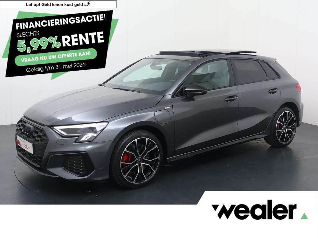Audi A3 Sportback 45 TFSI e S edition Competition | 245 PK |, Stof, Gebruikt, 4 cilinders, Met garantie (alle)
