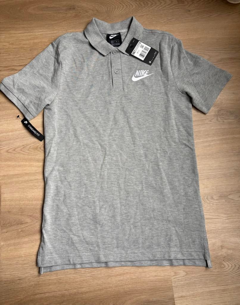 Nike polo shirt maat XS nieuw met kaartjes, Ophalen of Verzenden, Nieuw, Maat 46 (S) of kleiner, Grijs