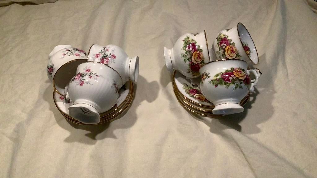 Kop en schotels englisch servies per setje zie beschrijving, Huis en Inrichting, Keuken | Servies, Nieuw, Ophalen of Verzenden