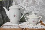 Vintage Koffieservies 6 kop & schotels bloempjes + roosjes, Antiek en Kunst, Ophalen of Verzenden