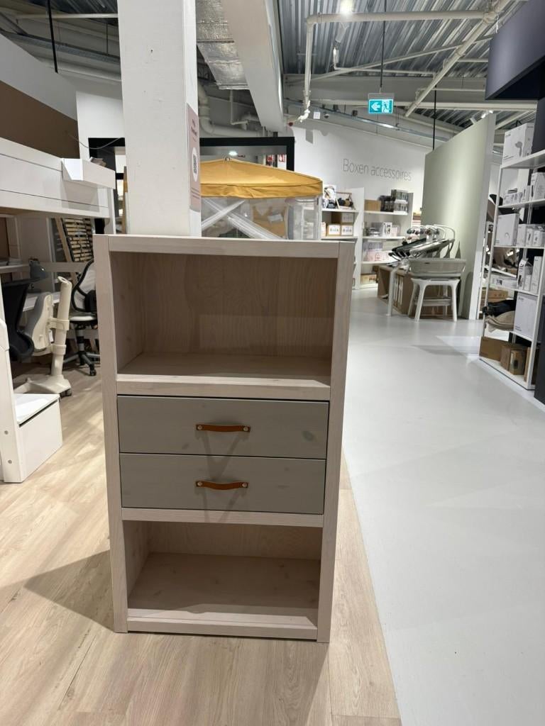 Lifetime boekenkast, Ophalen, Kast, 50 tot 70 cm, 105 cm of meer