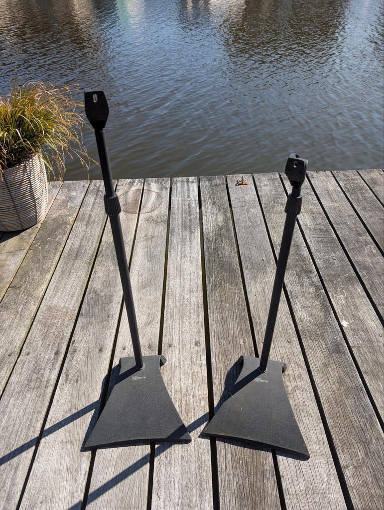 Vogel's Speakerstandaards - Verstelbaar en Stevig, Audio, Tv en Foto, Luidsprekers, Overige merken, Gebruikt, Overige typen, Ophalen of Verzenden