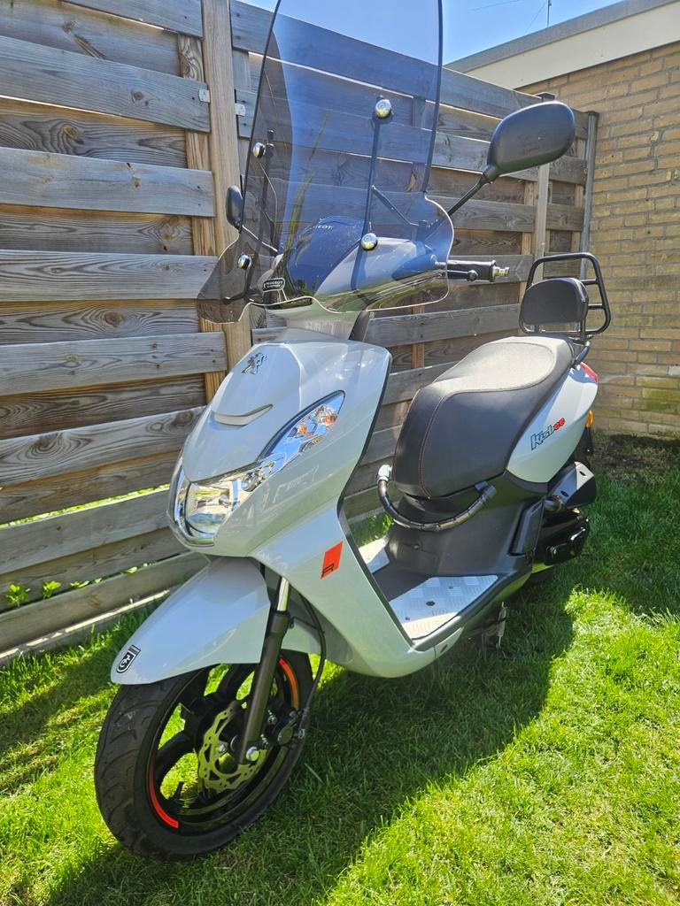 Peugeot kisbee, Ophalen of Verzenden, Zo goed als nieuw, Benzine, Overige modellen