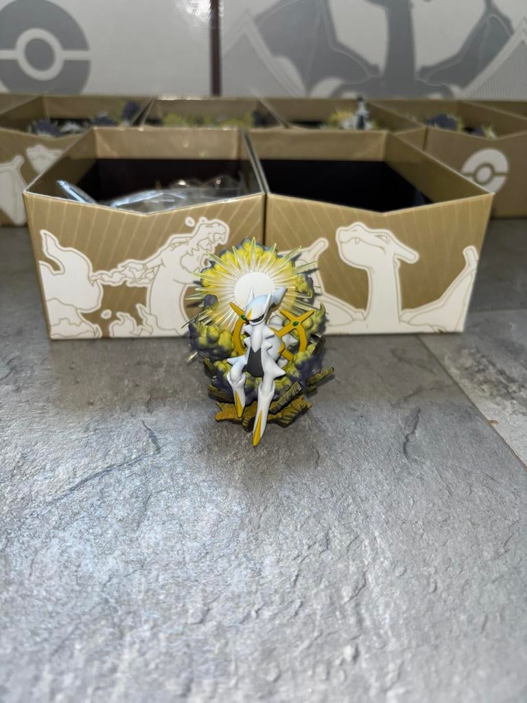 Arceus figuren en meer!, Ophalen of Verzenden, Zo goed als nieuw, Overige typen