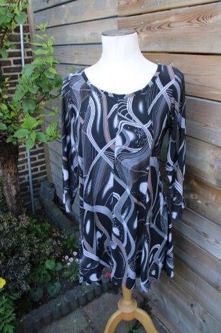 Tuniek zwart/ grijs Magna mt 40/42 AANBIEDING Vaste prijs, Maat 38/40 (M), Zwart, Ophalen of Verzenden, Magna