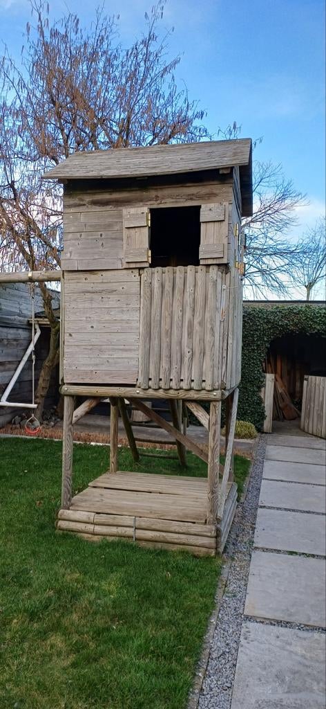 Robuust houten speelhuisje met zandbak., Ophalen, Hout