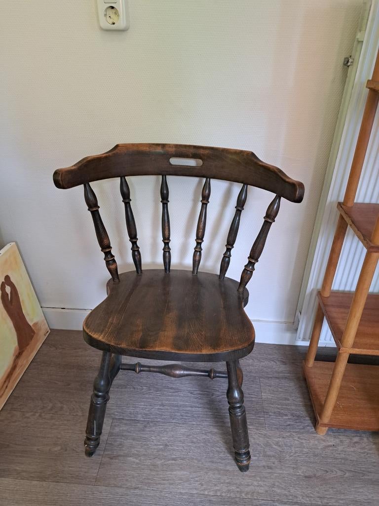 Retro houten stoel, Ophalen