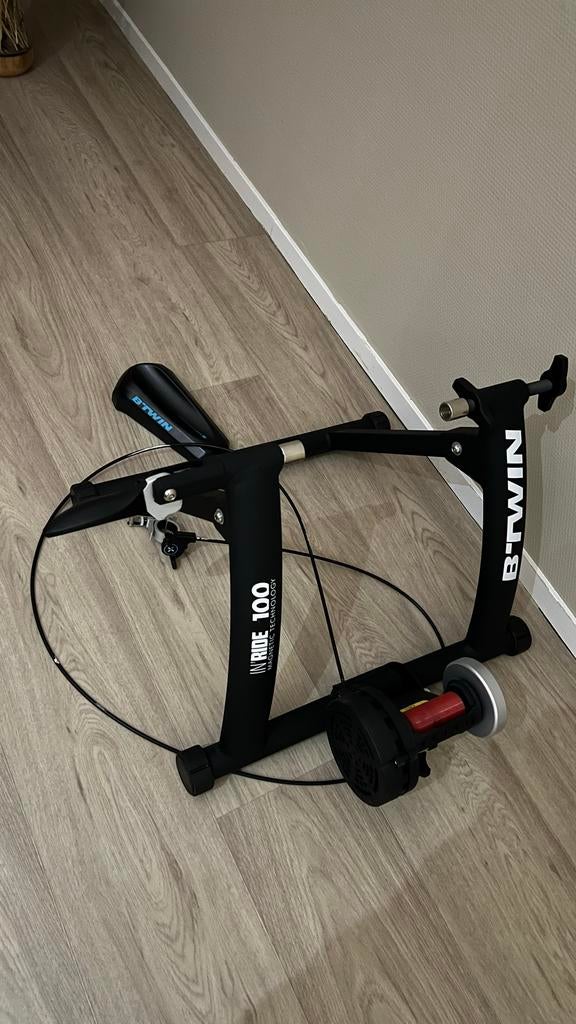 VAN RYSEL Fietstrainer In'Ride 100 - Zo goed als nieuw, Sport en Fitness, Ophalen of Verzenden, Zo goed als nieuw, Overige typen