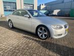 BMW 330d Aut. High.Exe. CABRIOLET/ACC/NAVIPROF/WIND/OND100%, Auto's, Automaat, 1800 kg, Zwart, 2993 cc