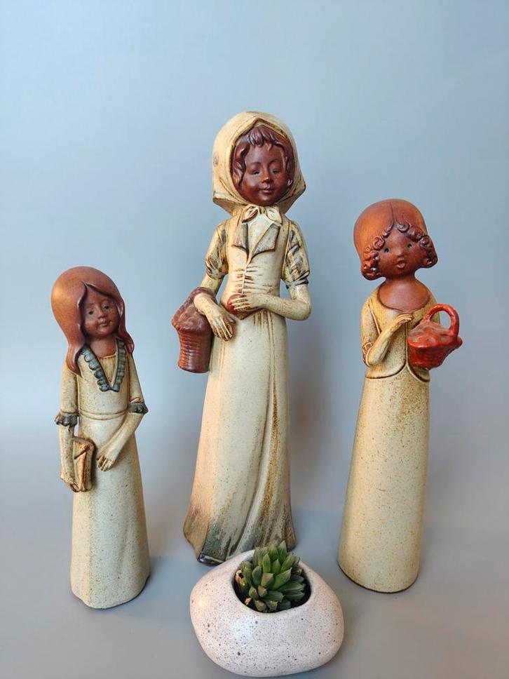 Retro vintage keramiek grote sculpturen / figuren Worpswede, Antiek en Kunst, Antiek | Keramiek en Aardewerk, Verzenden