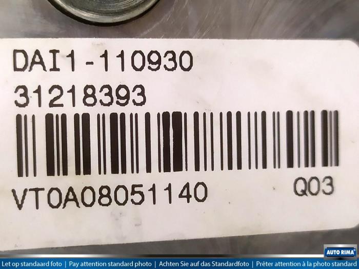 Achterklep motor van een Volvo XC70, Auto-onderdelen, Carrosserie en Plaatwerk, Gebruikt, -, -, Ophalen of Verzenden