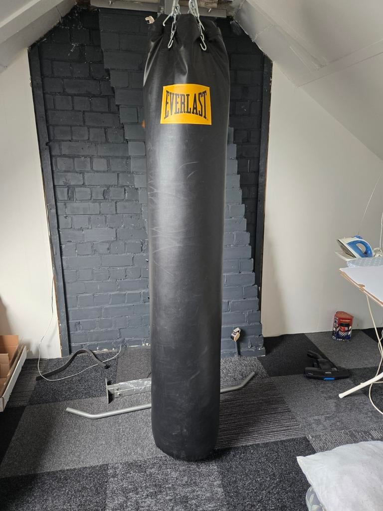 Everlast Bokszak met Beugel en Ophangketting, Sport en Fitness, Ophalen, Gebruikt, Bokszak