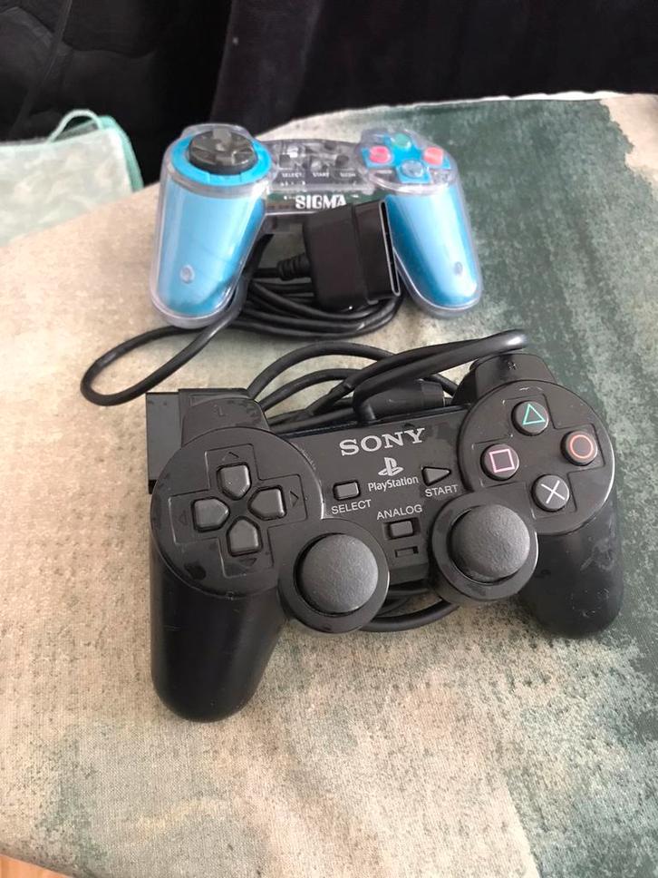 Sony PlayStation 2 spel computer zwart controllers kaart, Spelcomputers en Games, Spelcomputers | Sony PlayStation 2, Zo goed als nieuw