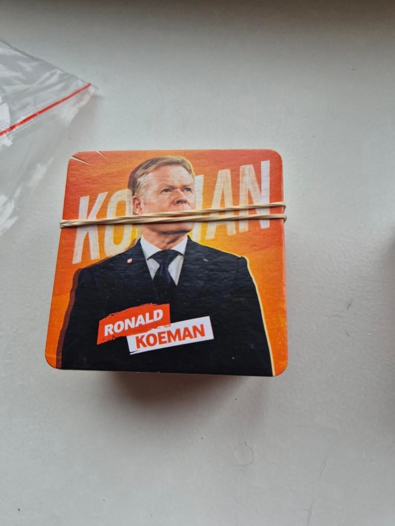 AH Voetbalplaatjes Ronald Koeman en meer, Ophalen of Verzenden