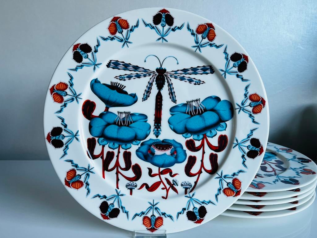 Iittala Korento Dinerbord Blauw Libelle K. Haapaniemi Ø30, Nieuw, Ophalen of Verzenden, Bord(en), Overige stijlen