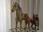 2. speelgoed paardjes en evet 1 koetsje, Ophalen of Verzenden, Zo goed als nieuw