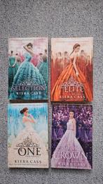Kiera Cass - The selection boeken deel 1,2,3,4 - Engels, Ophalen of Verzenden, Gelezen