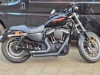 HARLEY-DAVIDSON XL SPORTSTER 883R 2011 5HD, 2 cilinders, Chopper, 883 cc, Particulier