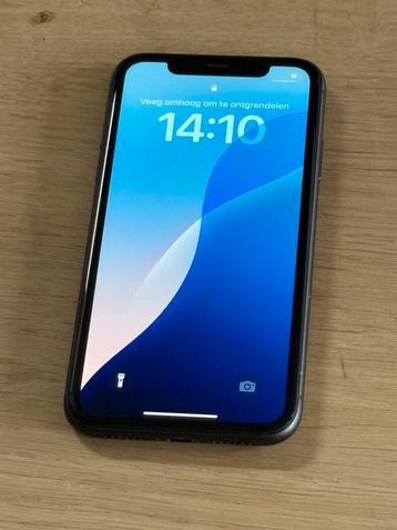 Prachtige iPhone 11 Black 128GB, met 100% batterijconditie! beschikbaar voor biedingen