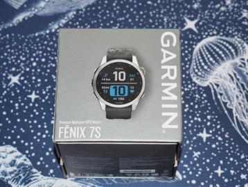 Garmin Fenix 7S GPS Multisport Smartwatch + 5 Bandjes beschikbaar voor biedingen