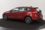 Volvo V40 2.0 T4 Inscription | Panoramadak | € 18.400,00, Auto's, Volvo, Nieuw, Origineel Nederlands, Emergency brake assist, 5 stoelen