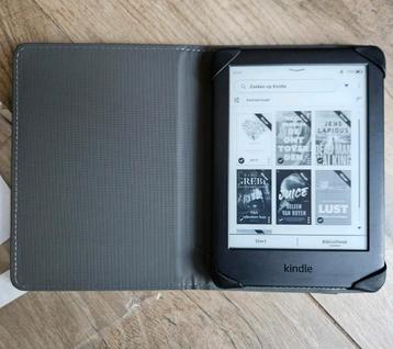Amazon Kindle 10th generation ereader met nieuw hoesje  beschikbaar voor biedingen