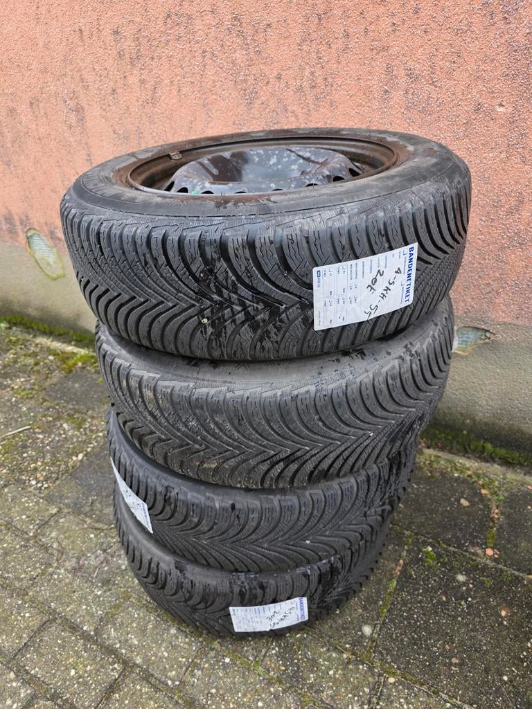 Renault Zoe Winterbanden met stalen velg, Auto-onderdelen, Banden en Velgen, Gebruikt, 15 inch, Banden en Velgen, Clermont-Ferrand, France