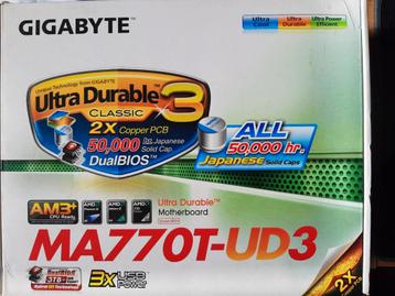 GIGABYTE GA-MA770T-UD3 + AMD Phenom II X4 955 + koeler beschikbaar voor biedingen