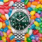 IWC PILOT CHRONO 41MM GREEN • 2021 • ALS NIEUW, Staal, Simon Lindhoutstraat 1 Tholen, Polshorloge, Ophalen of Verzenden