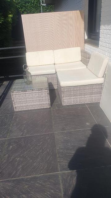 Balkon/tuin loungeset met windscherm beschikbaar voor biedingen