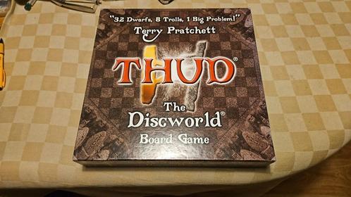 bordspel gelimiteerd Thud the Discworld  Terry pratchett, Hobby en Vrije tijd, Gezelschapsspellen | Bordspellen, Nieuw, Een of twee spelers