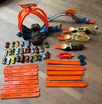 Hotwheels set met autos, Kinderen en Baby's, Speelgoed | Racebanen, Ophalen of Verzenden, Zo goed als nieuw, Handmatig, Hot Wheels