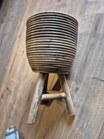 Houten Plantenpot op poten, Overige materialen, Overige kleuren, Ophalen of Verzenden, Zo goed als nieuw
