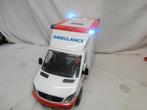 Bruder Mercedes ambulance met broeder, Ophalen, Zo goed als nieuw