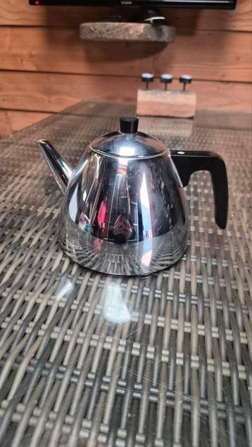 Daalderop Theepot - RVS beschikbaar voor biedingen