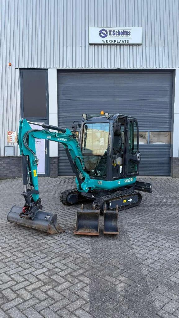 Sunward SWE20F Graafmachine demo 170 uur, Zakelijke goederen, Machines en Bouw | Kranen en Graafmachines, Kraan, Ophalen