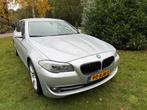 BMW 5-Serie 528I Touring 190KW Aut8 2011 Grijs, Auto's, Achterwielaandrijving, Zwart, 2996 cc, Stationwagon