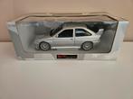 UT models Ford Escort RS Cosworth WRC Street Car silver, Hobby en Vrije tijd, Modelauto's | 1:18, Ophalen of Verzenden, Nieuw