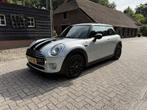 MINI Mini 1.5 Cooper Chili. Panoramadak,Navi,LED,half leer., Auto's, Mini, Voorwielaandrijving, 136 pk, Gebruikt, Met garantie (alle)