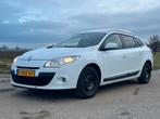 Renault Megane 1.5 DCI 110PK VAN BJ 2011 AIRCO PDC TREKHAAK, Voorwielaandrijving, Euro 5, Stof, Zwart