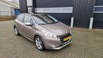 Peugeot 208 1.2 PureTech Style Pack Plus Navi/Pano, Voorwielaandrijving, Stof, Gebruikt, 1199 cc