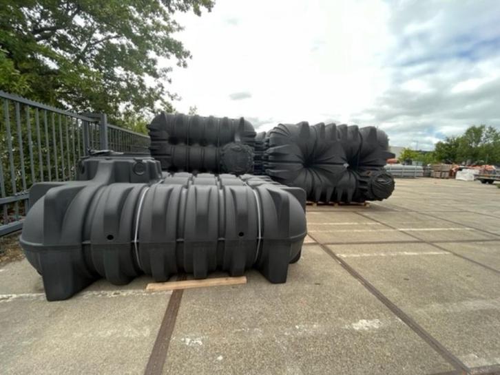 Regenwatertank + systemen, Diensten en Vakmensen, Aannemers, Nieuwbouw of Opbouw, Onderhoud of Restauratie, Verbouw of Aanbouw