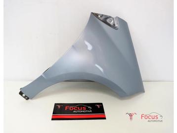 Scherm rechts-voor van een Mercedes A-Klasse (391U) beschikbaar voor biedingen